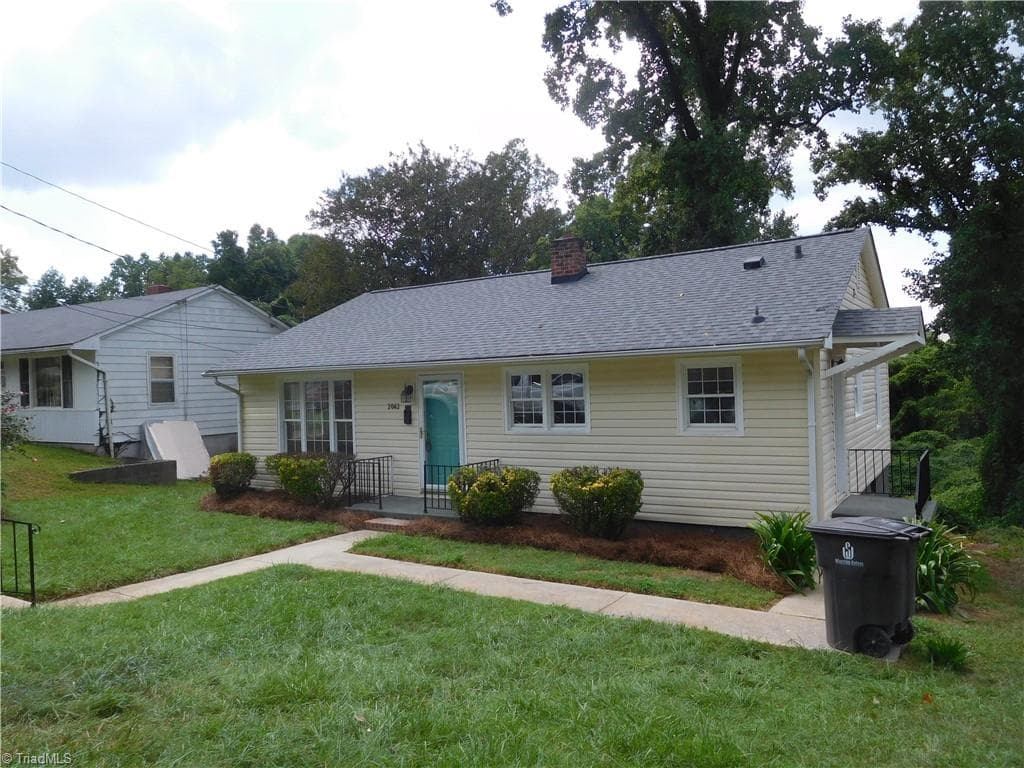 2042 K Court Avenue, Winston-Salem NC 27105
