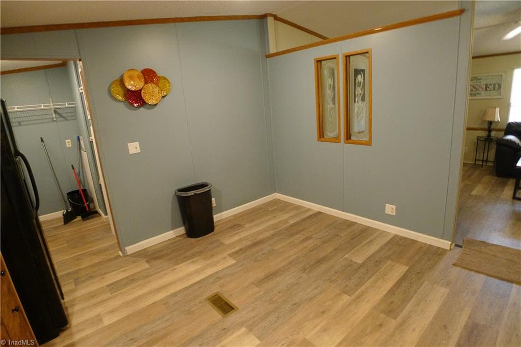 Manufactured Home at 2005 Monico Lane, Yadkinville NC 27055, Yadkinville, photo 45 of 64
