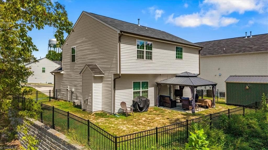 Stick/Site Built at 1637 Appaloosa Place, High Point NC 27262, photo 38 of 40
