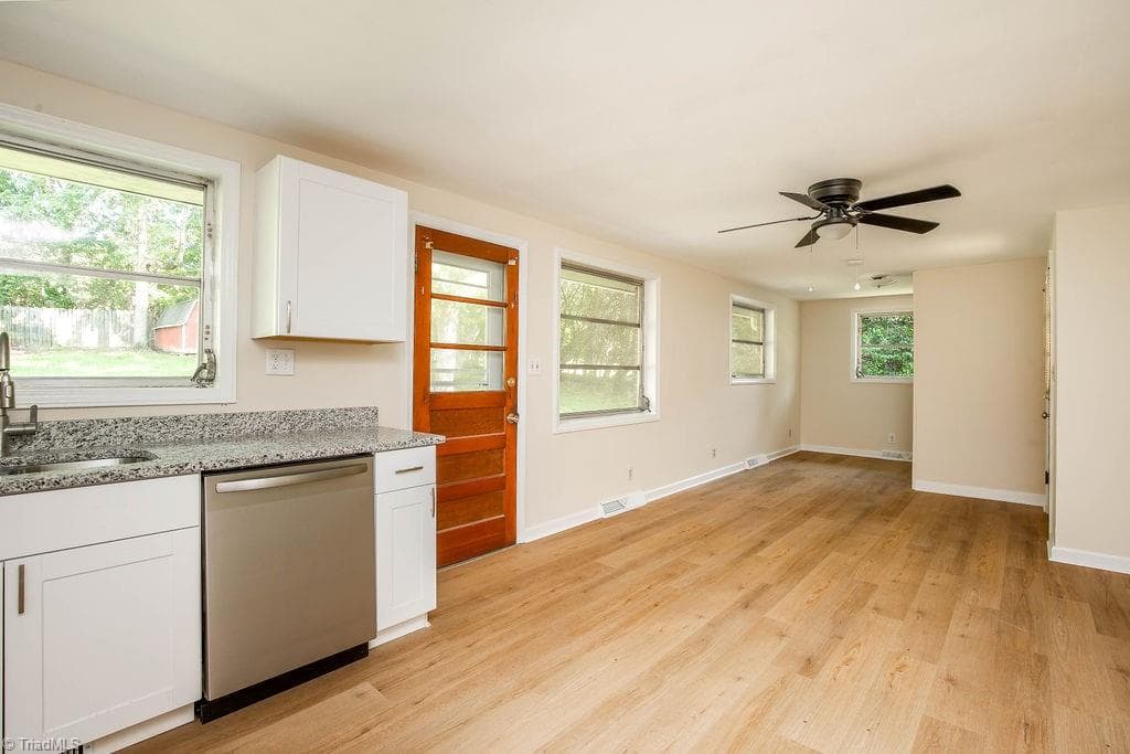 Stick/Site Built at 119 Marywood Drive, High Point NC 27265, photo 7 of 18