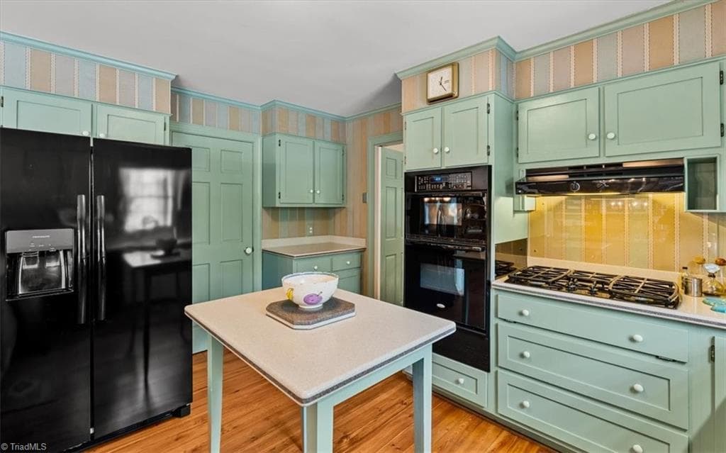 Stick/Site Built at 2109 Medford Lane, Greensboro NC 27408, photo 12 of 50
