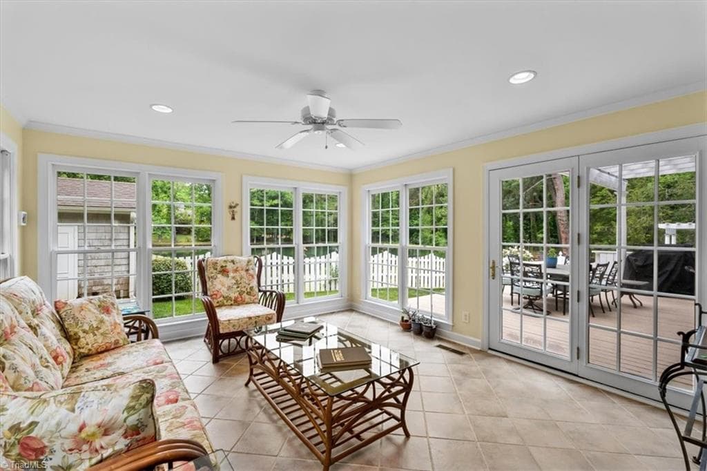Stick/Site Built at 2109 Medford Lane, Greensboro NC 27408, photo 9 of 50