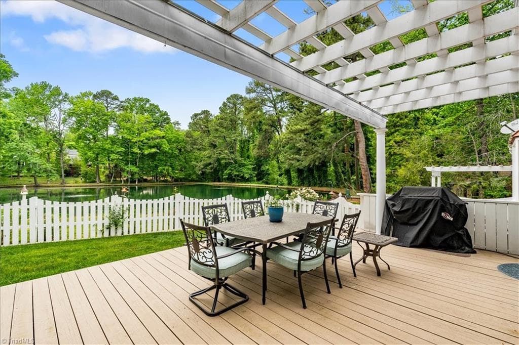 Stick/Site Built at 2109 Medford Lane, Greensboro NC 27408, photo 34 of 50