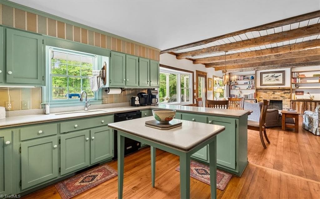 Stick/Site Built at 2109 Medford Lane, Greensboro NC 27408, photo 10 of 50