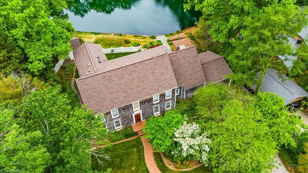 Stick/Site Built at 2109 Medford Lane, Greensboro NC 27408, photo 45 of 50