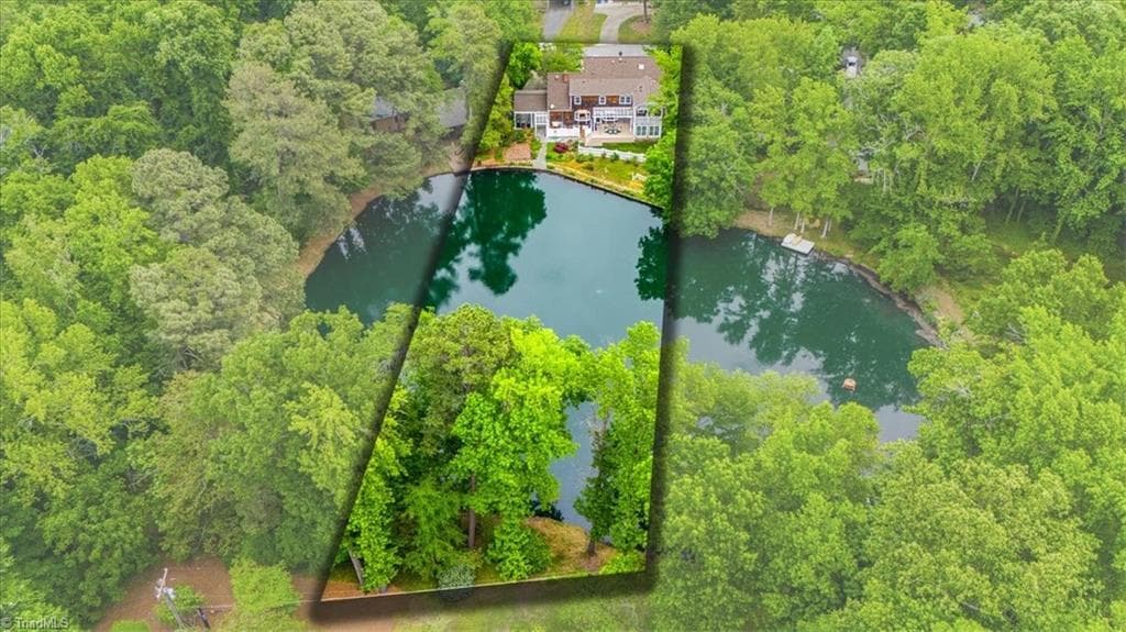 Stick/Site Built at 2109 Medford Lane, Greensboro NC 27408, photo 48 of 50