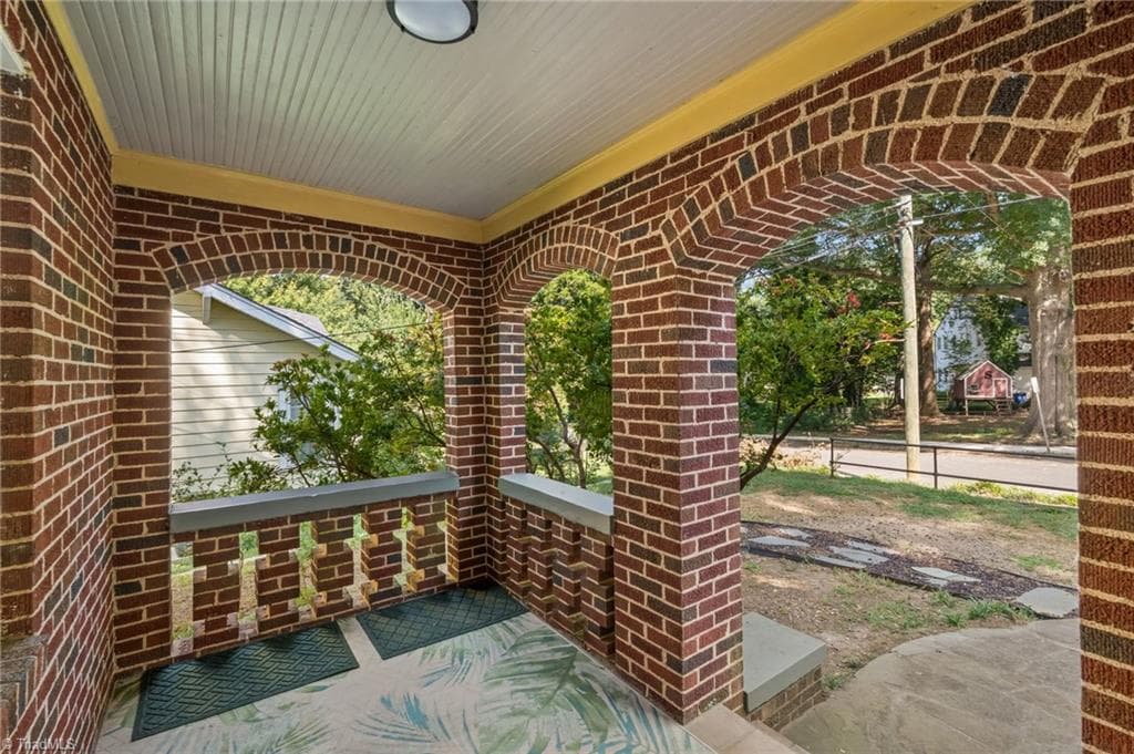 Stick/Site Built at 1708 Grace Street, Winston-Salem NC 27103, Winston-Salem, photo 4 of 29