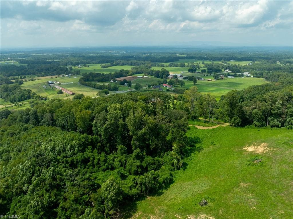 Stick/Site Built at 2316 Swan Creek Road, Jonesville NC 28642, Jonesville, photo 5 of 41