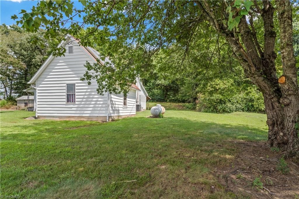 Stick/Site Built at 2316 Swan Creek Road, Jonesville NC 28642, Jonesville, photo 10 of 41