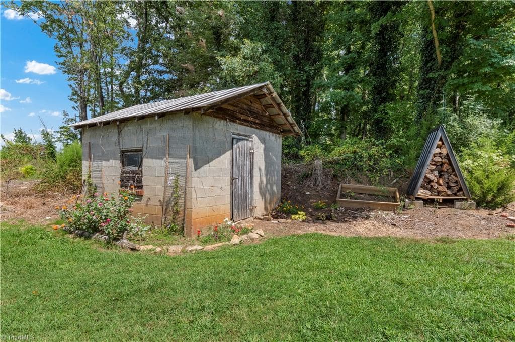 Stick/Site Built at 2316 Swan Creek Road, Jonesville NC 28642, Jonesville, photo 15 of 41