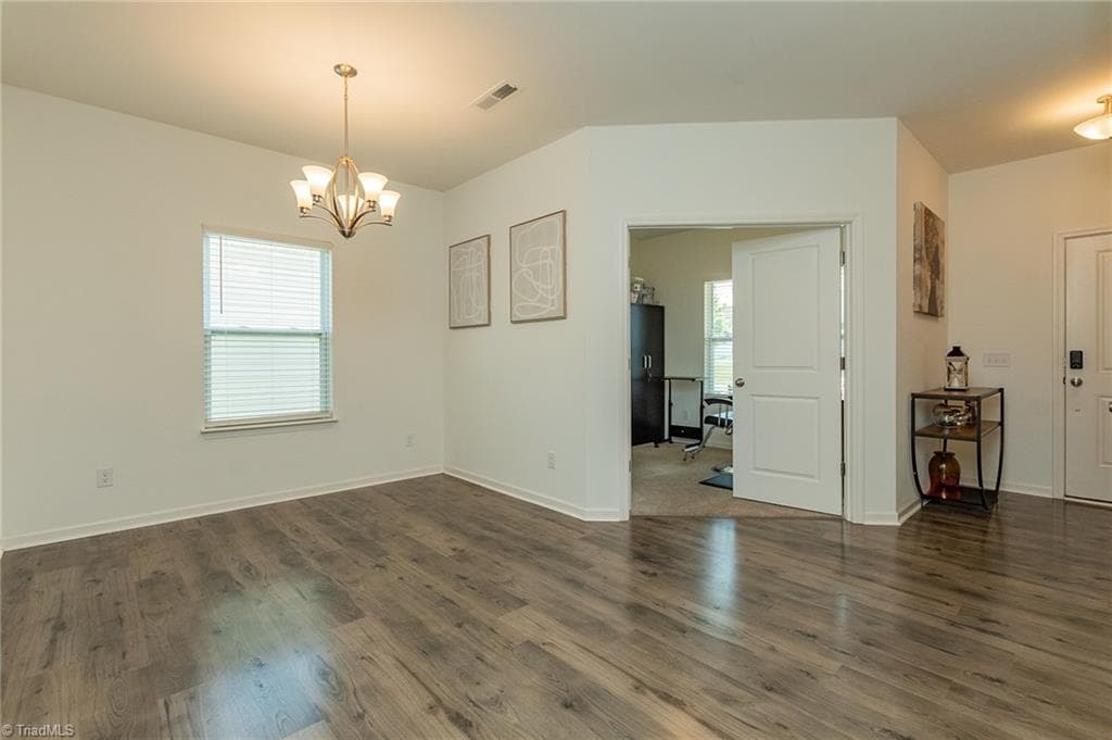 Stick/Site Built at 4044 Monteray Circle, High Point NC 27265, photo 10 of 34