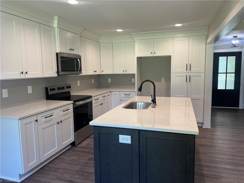 Stick/Site Built at 125 Albertson Road, Thomasville NC 27360, photo 19 of 50