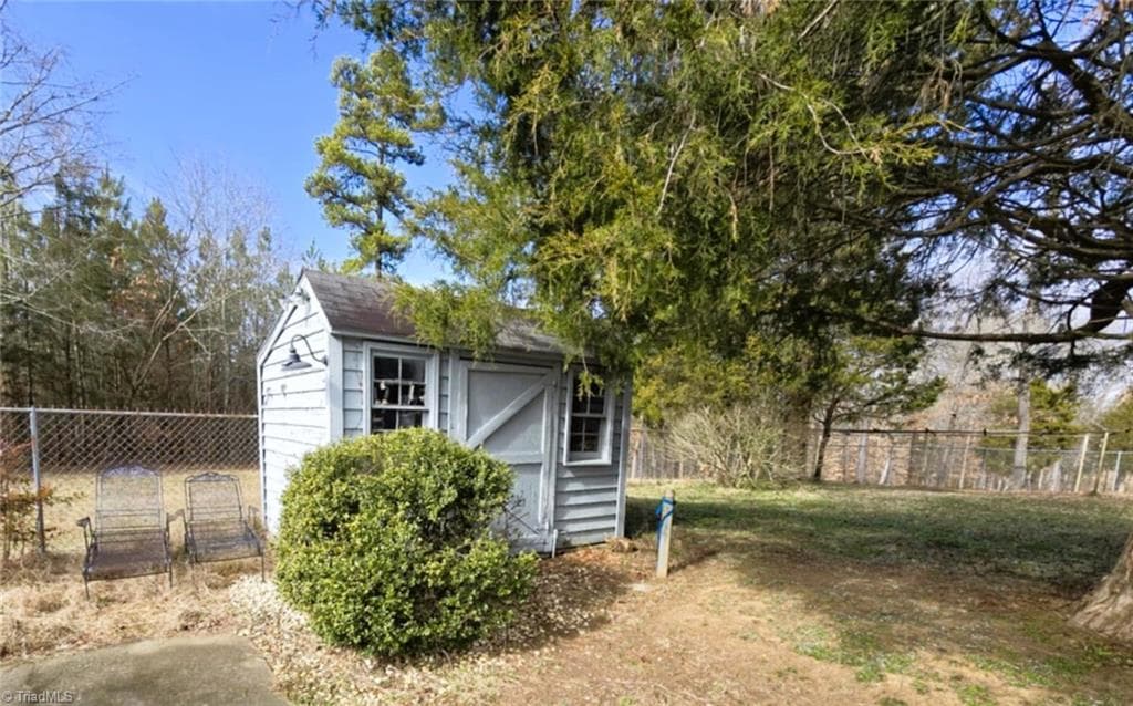 Stick/Site Built at 1753 Smith Farm Road, Lexington NC 27292, Lexington, photo 16 of 19