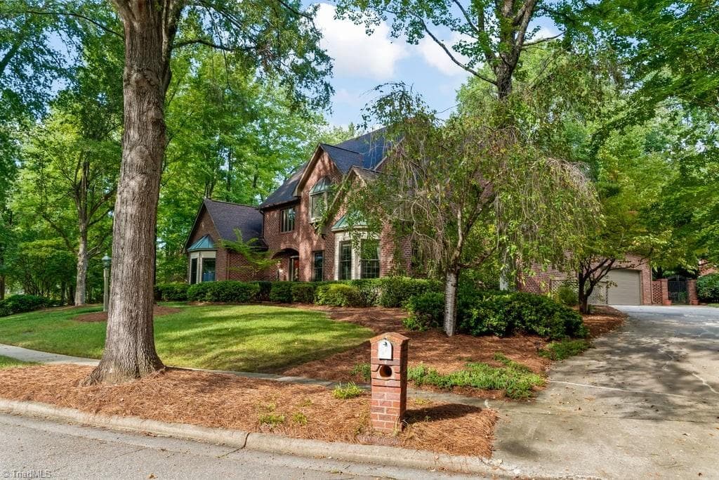 Stick/Site Built at 1305 Swanner Court, High Point NC 27262, High Point, photo 3 of 92