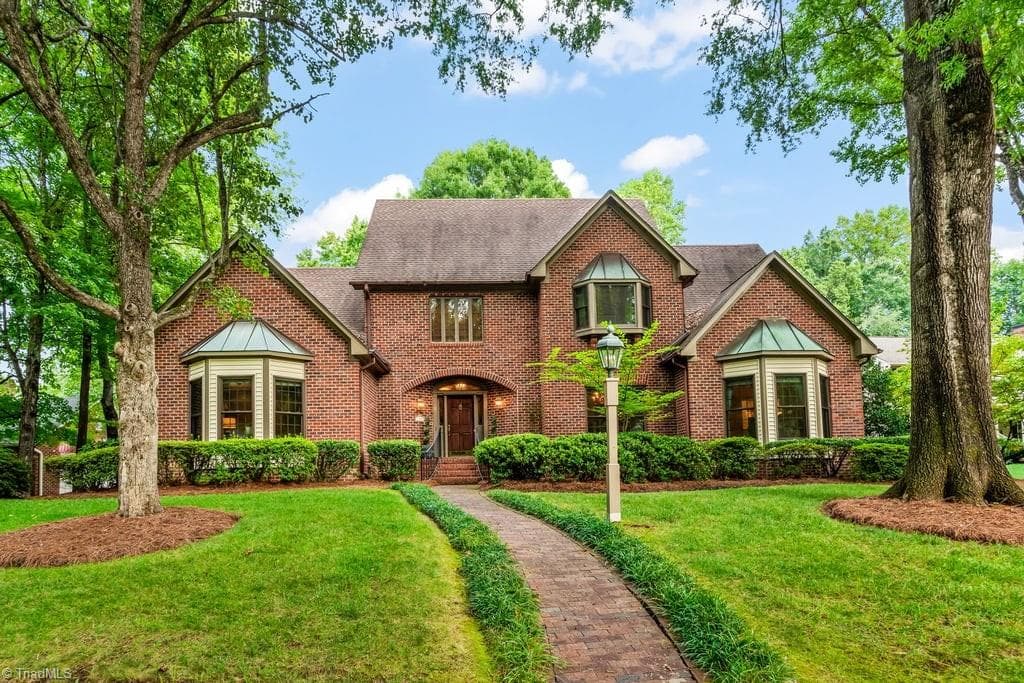 1305 Swanner Court, High Point NC 27262