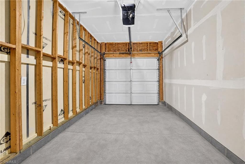 Stick/Site Built at 4333 Alderny Place, High Point NC 27265, photo 33 of 38