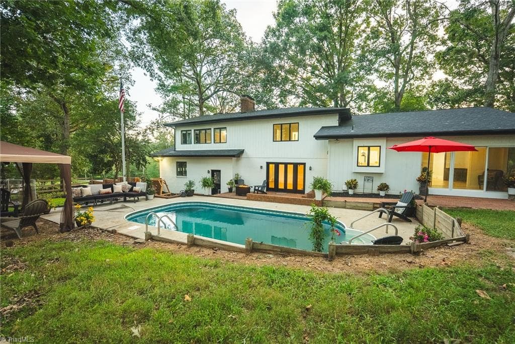 Stick/Site Built at 3750 11th Street NE, Hickory NC 28601, Hickory, photo 10 of 50