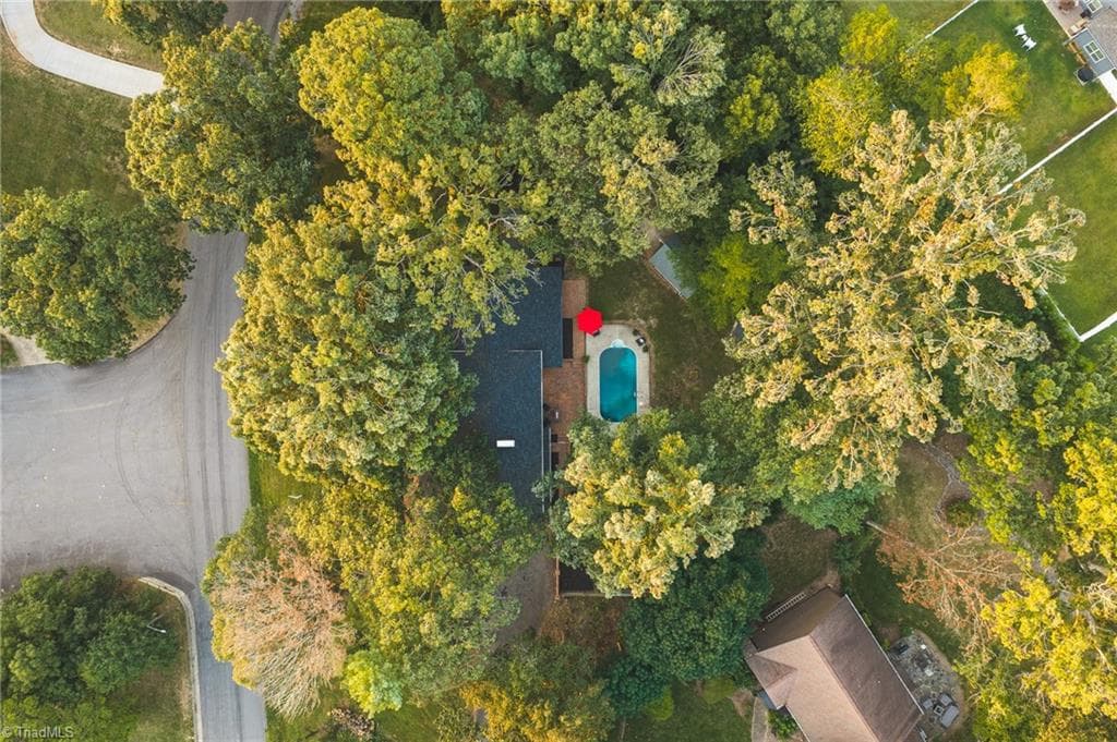 Stick/Site Built at 3750 11th Street NE, Hickory NC 28601, Hickory, photo 49 of 50