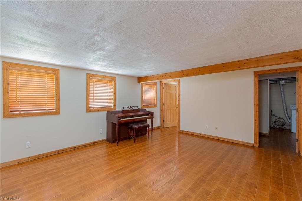 Stick/Site Built at 1511 Sharon Road, Winston-Salem NC 27103, Winston-Salem, photo 14 of 30