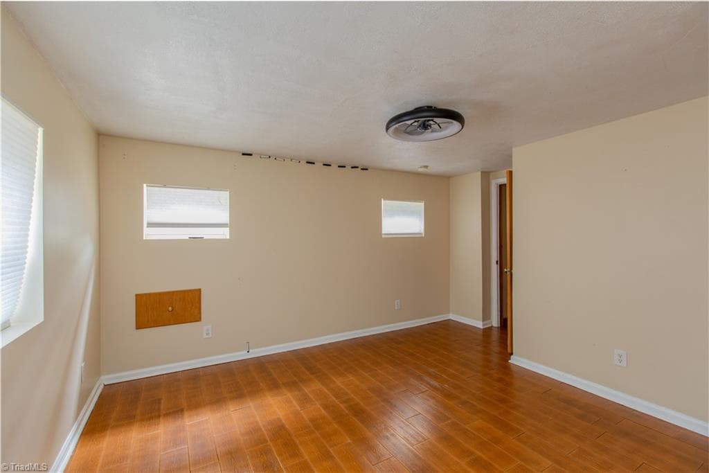 Stick/Site Built at 1511 Sharon Road, Winston-Salem NC 27103, Winston-Salem, photo 18 of 30