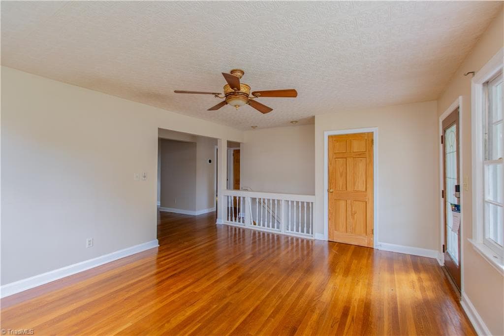 Stick/Site Built at 1511 Sharon Road, Winston-Salem NC 27103, Winston-Salem, photo 8 of 30