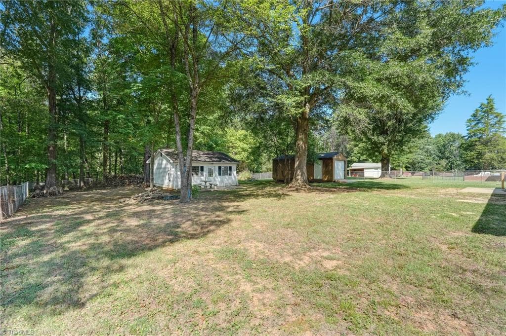 Stick/Site Built at 801 Grand Oaks Drive, Eden NC 27288, Eden, photo 61 of 74