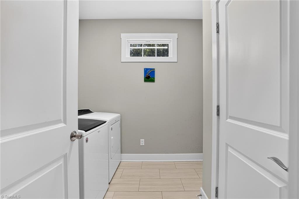 Stick/Site Built at 579 Tarrant Crossing, Kernersville NC 27284, photo 42 of 48