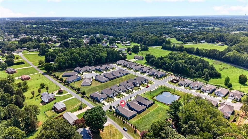 Stick/Site Built at 579 Tarrant Crossing, Kernersville NC 27284, photo 20 of 48
