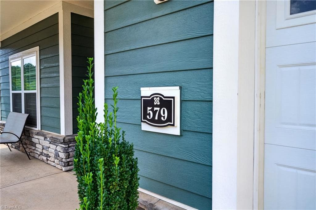 Stick/Site Built at 579 Tarrant Crossing, Kernersville NC 27284, photo 25 of 48