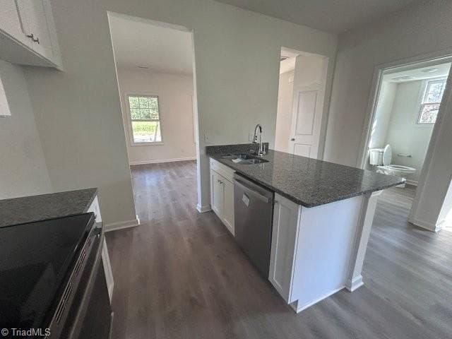 Stick/Site Built at 523 W Front Street, Statesville NC 28677, Statesville, photo 3 of 21