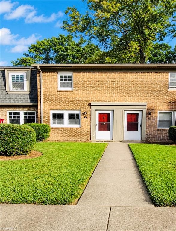 1929 Vantage Point Place # J, Greensboro NC 27407