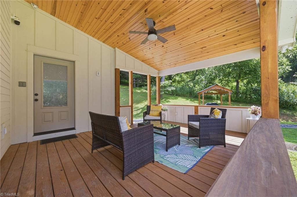 Stick/Site Built at 163 Walnut Drive, Jefferson NC 28640, photo 17 of 49