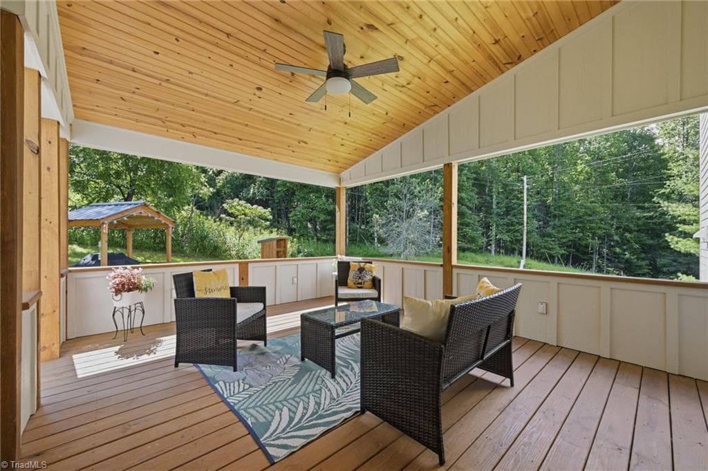 Stick/Site Built at 163 Walnut Drive, Jefferson NC 28640, photo 20 of 49