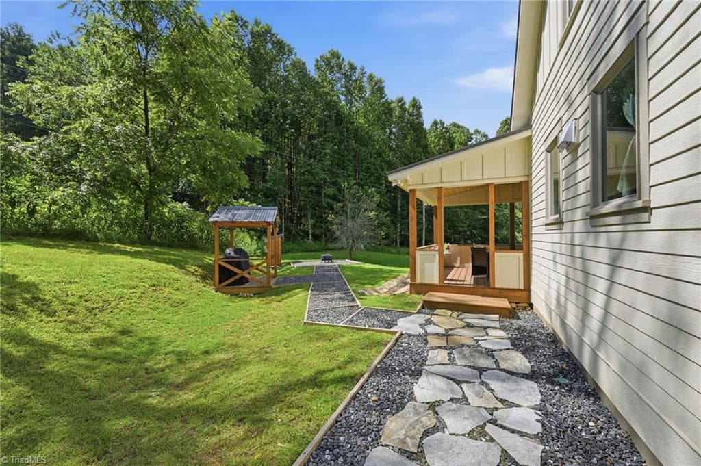 Stick/Site Built at 163 Walnut Drive, Jefferson NC 28640, photo 19 of 49