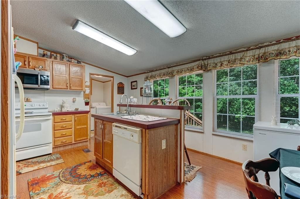 Manufactured Home at 1082 Raccoon Court, Reidsville NC 27320, Reidsville, photo 29 of 66