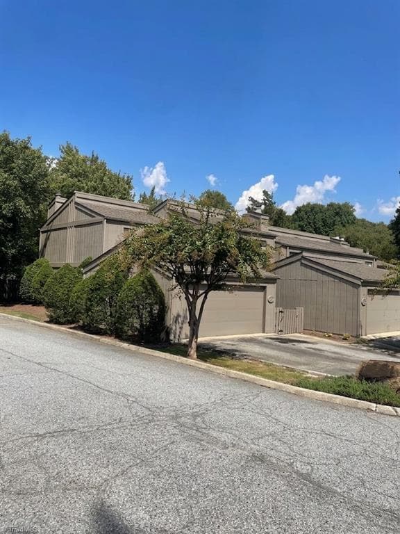 232 A Northpoint Avenue, High Point NC 27262