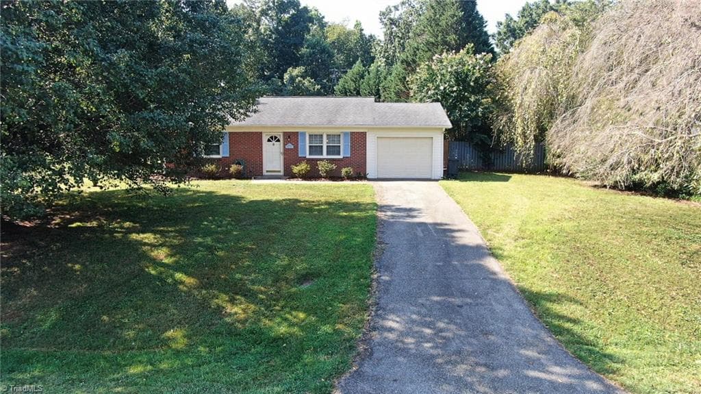 1804 Ramsey Road, Kernersville NC 27284