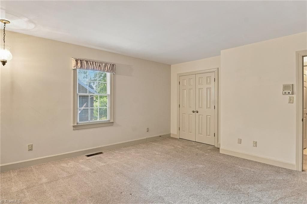 Stick/Site Built at 1014 Greenhurst Road, Winston-Salem NC 27104, Winston-Salem, photo 17 of 47