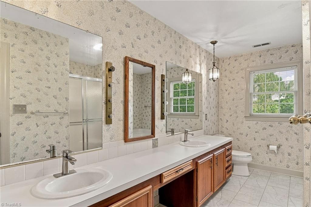 Stick/Site Built at 1014 Greenhurst Road, Winston-Salem NC 27104, Winston-Salem, photo 24 of 47