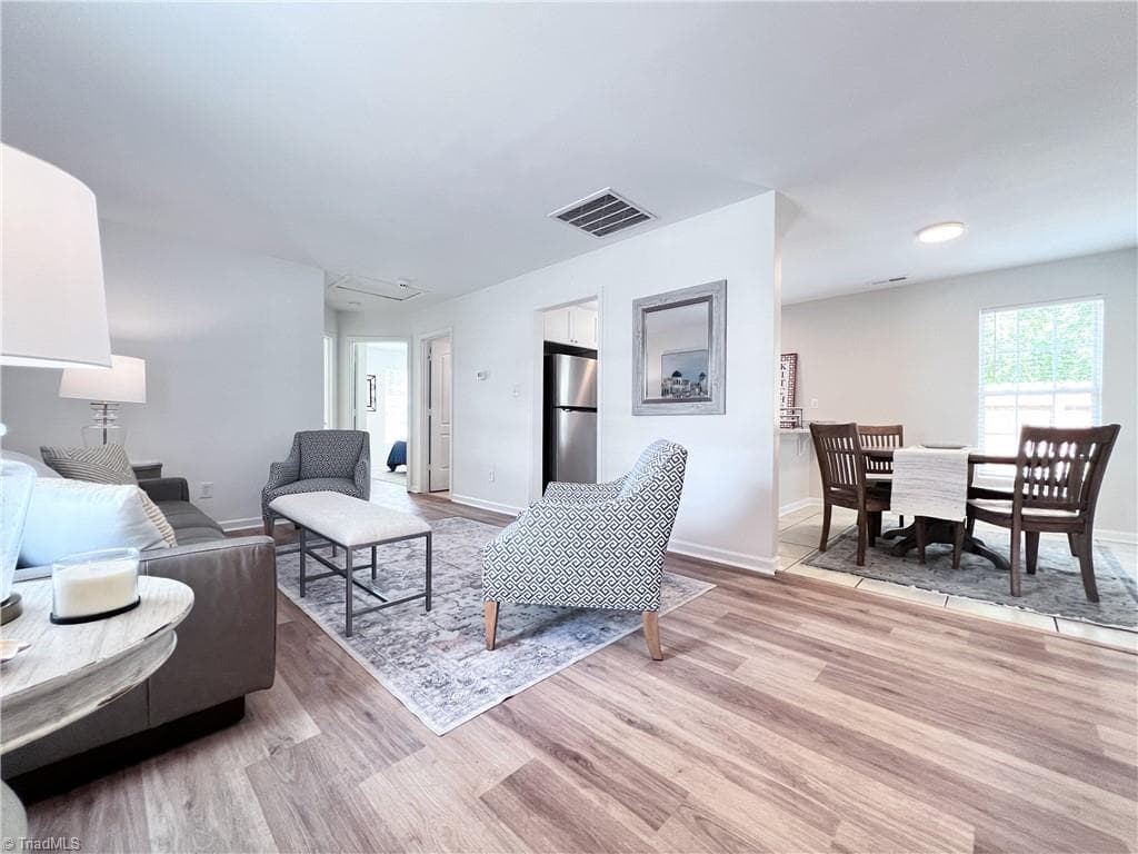 Stick/Site Built at 865 Ridgeview Avenue, Winston-Salem NC 27127, Winston-Salem, photo 12 of 28