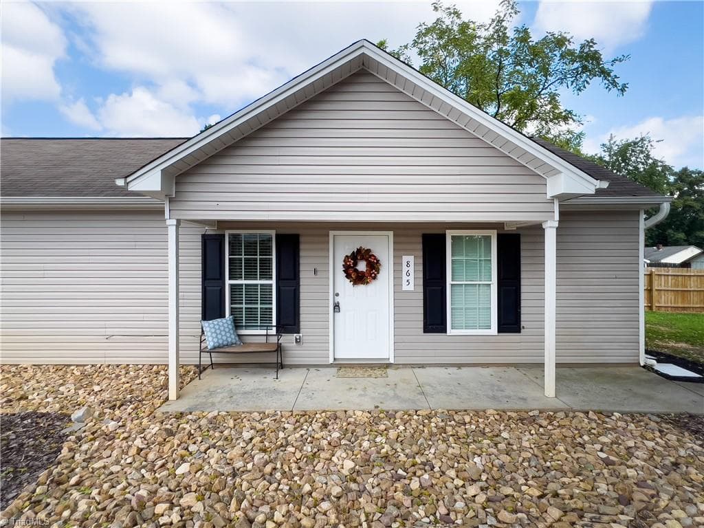 Stick/Site Built at 865 Ridgeview Avenue, Winston-Salem NC 27127, Winston-Salem, photo 28 of 28