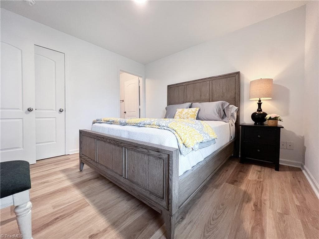 Stick/Site Built at 865 Ridgeview Avenue, Winston-Salem NC 27127, Winston-Salem, photo 9 of 28
