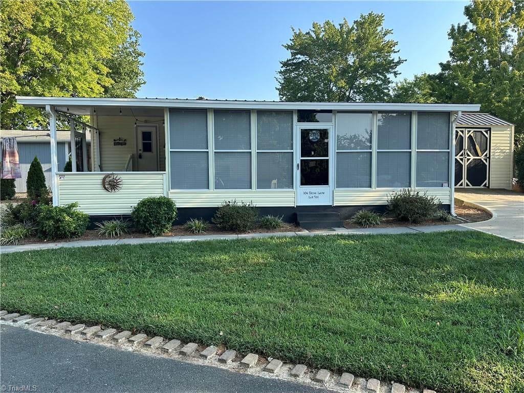 Manufactured Home at 104 Dove Lane, New London NC 28127, New London, photo 39 of 50