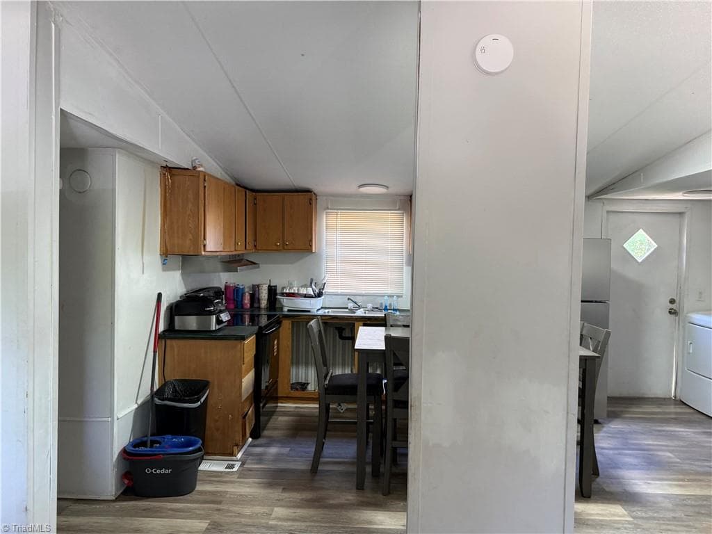 Manufactured Home at 212 Cammie Drive, Candor NC 27229, photo 6 of 21