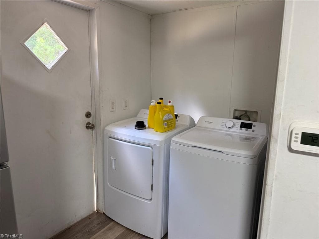 Manufactured Home at 212 Cammie Drive, Candor NC 27229, photo 10 of 21