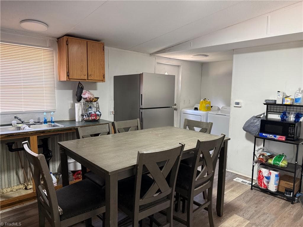 Manufactured Home at 212 Cammie Drive, Candor NC 27229, photo 8 of 21