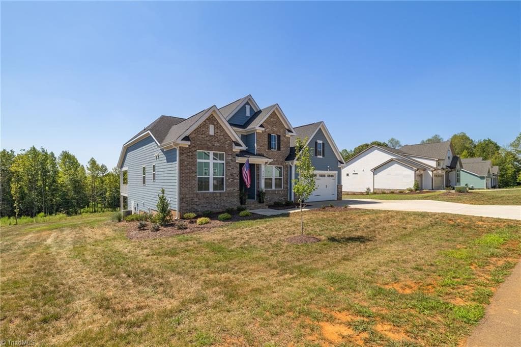Stick/Site Built at 7789 Chadding Drive, Oak Ridge NC 27310, Oak Ridge, photo 7 of 82