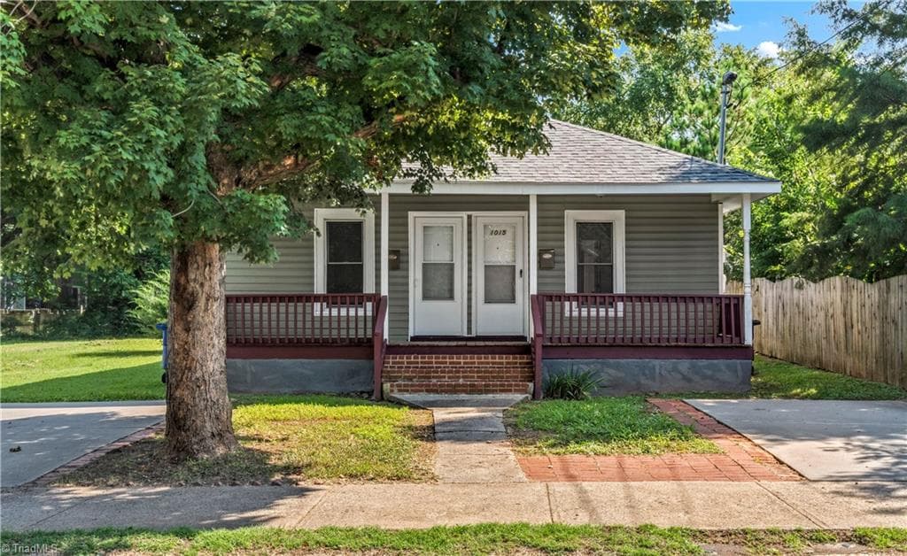 1013-1015 Broad Street, Winston-Salem NC 27101-5744
