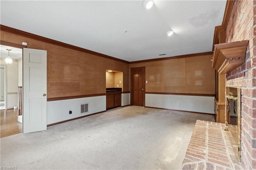Stick/Site Built at 3606 Sagamore Drive, Greensboro NC 27410, photo 7 of 43