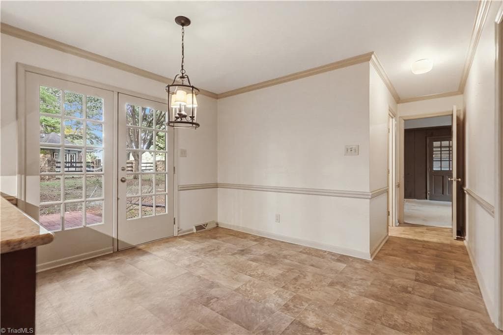 Stick/Site Built at 3606 Sagamore Drive, Greensboro NC 27410, photo 15 of 43